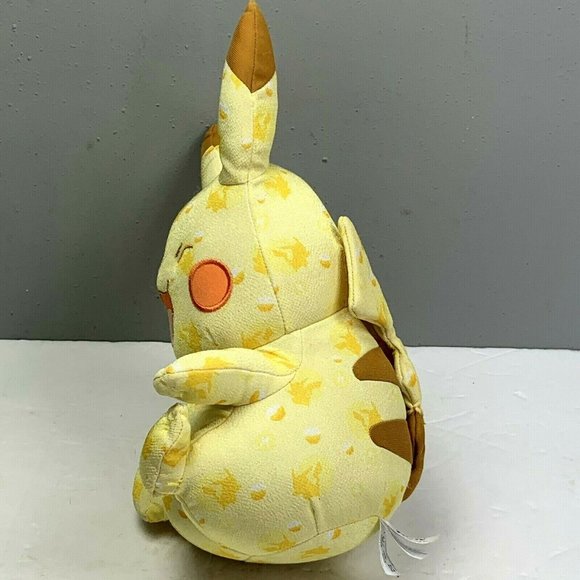 Tomy Pokemon Pikachu Plush 2016 Yellow 20th Anniversary Stuffed Toy Winking - Picture 4 of 7